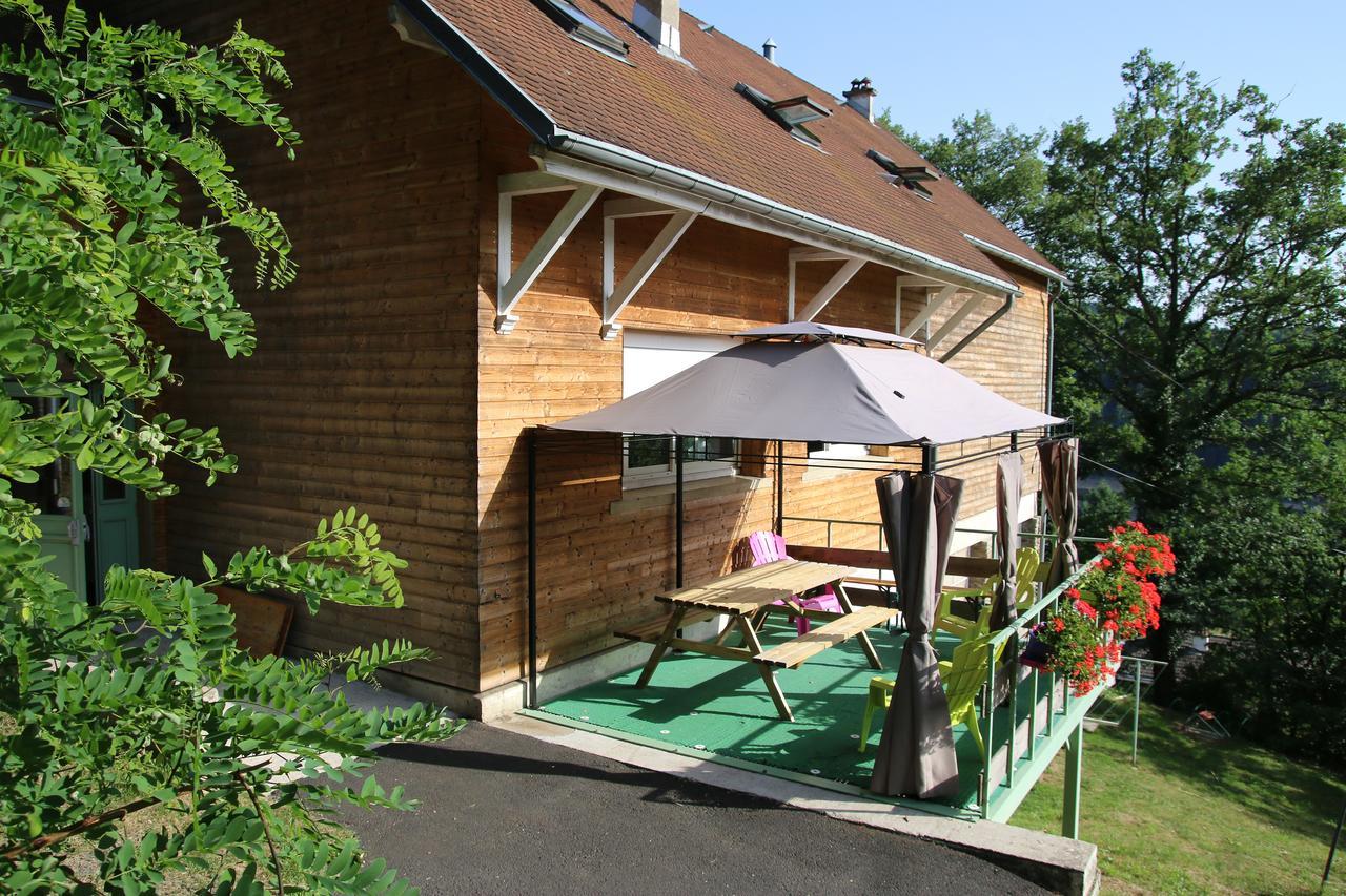 Le Grand Val Bed & Breakfast Lavastrie Exterior photo