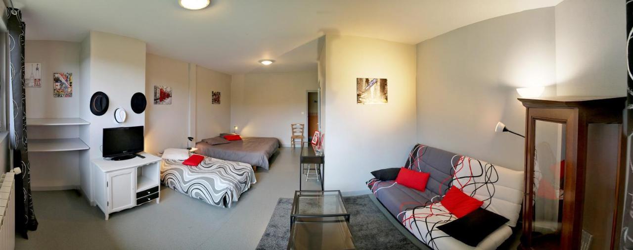 Le Grand Val Bed & Breakfast Lavastrie Exterior photo